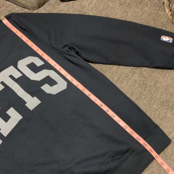 NETS Sweater - Picture 7 of 10